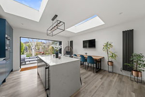 Photo 14- click for photo gallery